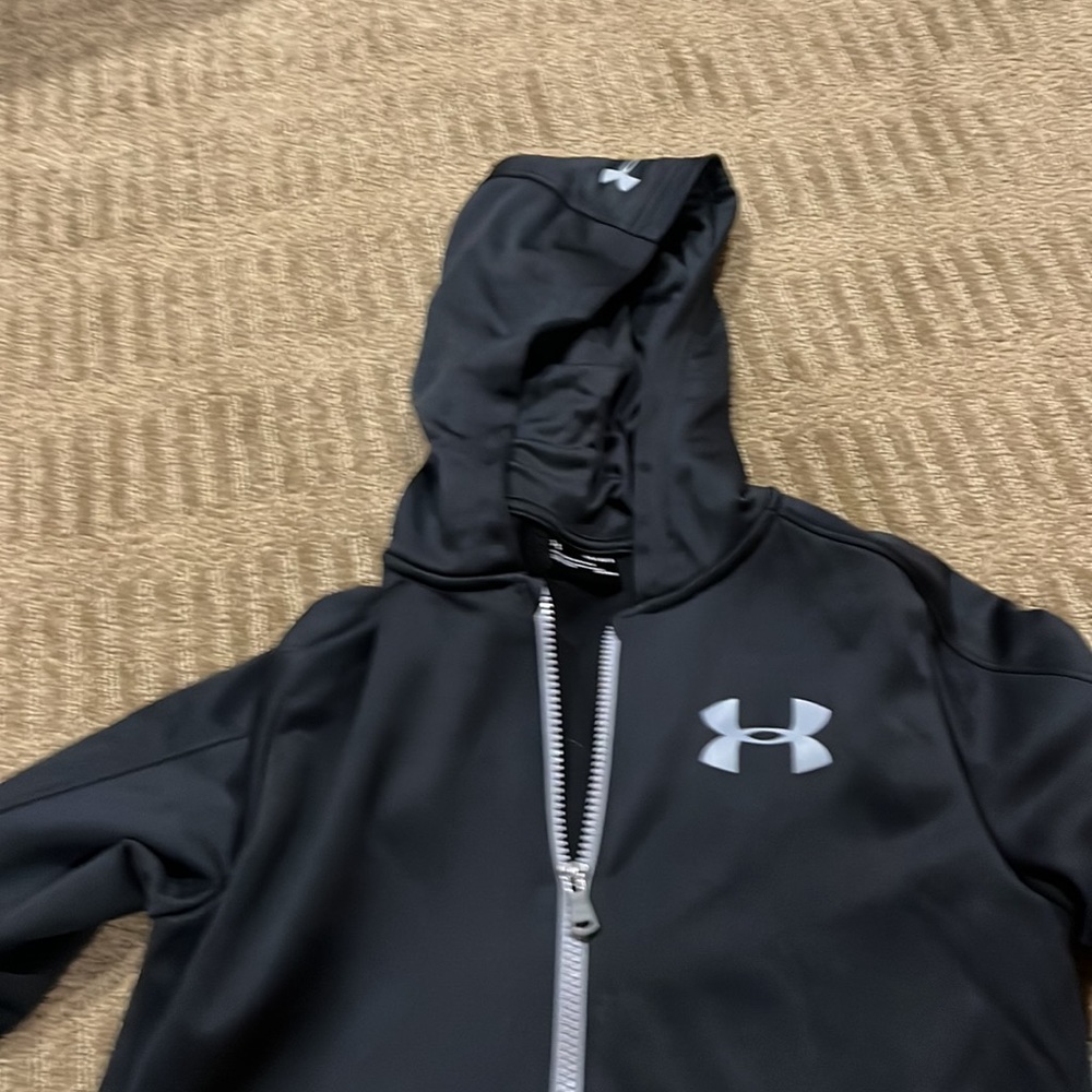 Under Armour Boys Large Hoodie Zip Up Sweatshirt